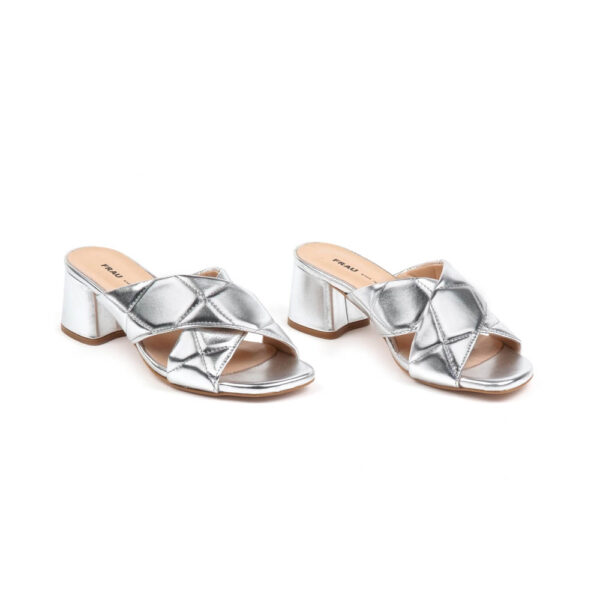 Mules δερμάτινα