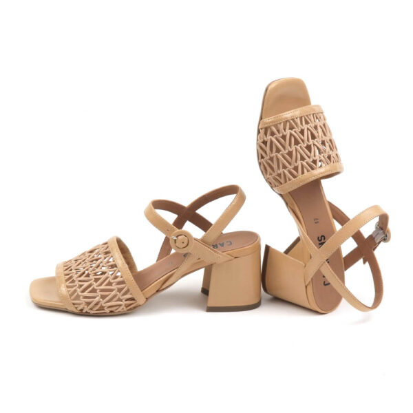 Πέδιλα δερμάτινα